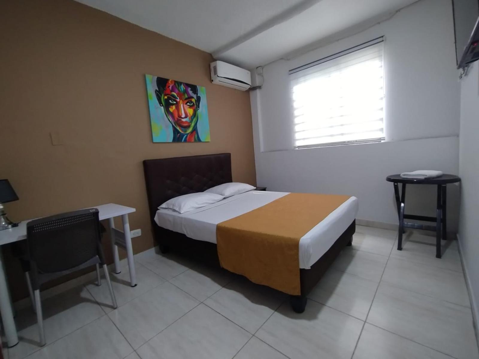 Hotel Parque Del Perro 卡利 外观 照片